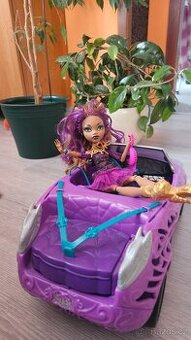 Matell Monster High auto a panenka