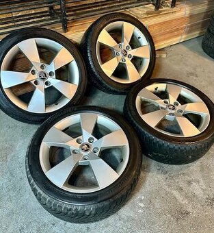 ALU Kola ŠKODA 5x112 R17 DENOM 2 Zimní Pneu 225/45/17