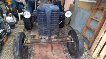 Zetor 25A-náhradní díly