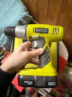 Elektrický šroubovák Ryobi