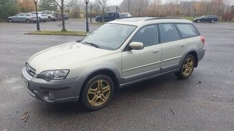 Prodám Subaru Outback r.v. 2004 najeto 270t km