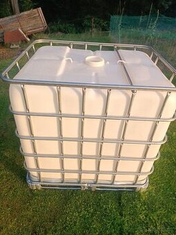 IBC nádrž kontejner 1000l