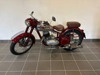 Jawa Pérák 250/11 1954 SPZ