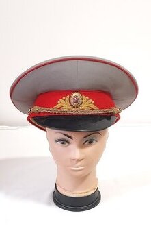 Čepice. Brigadýrka. Generál. Uniforma. Armáda. SSSR. Rusko.