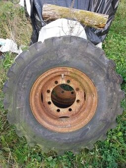 Vlek 9t rezervní kolo