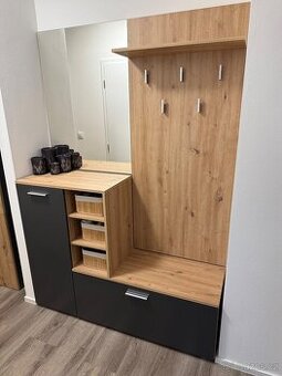 Předsíňová sestava