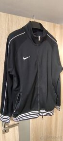 Sportovní souprava NIKE,