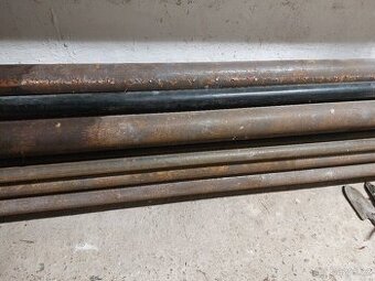 Trubky černé bezešvé např. na plyn nebo topení