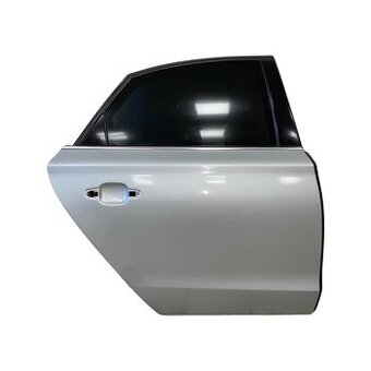 Pravé zadní dveře stříbrná LX7W Audi A8 4H D4 sedan r.v.2010