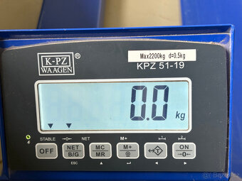 Paletový vozík KPZ s váhou - váživost do 2200 kg