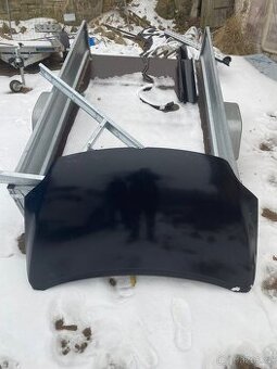 Kapota Volkswagen golf plus - 1