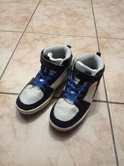 Kozníkové boty vel 25