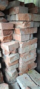 cihla plná pálená