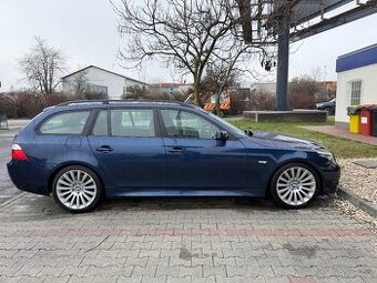 BMW e61 M paket LCI 530d touring 173 kw 2. majitel garážovan