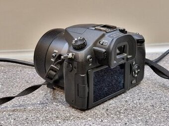 Panasonic lumix FZ 1000