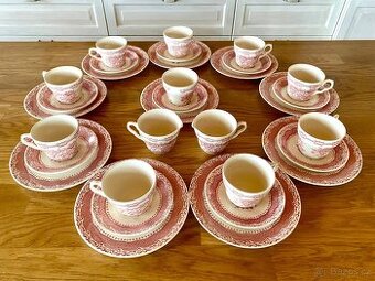 Anglický porcelánový servis (bez vady)