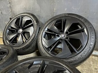 Kola skoda 5x112 r18 Octavia IV