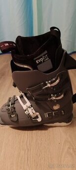 Zimní lyžařské boty