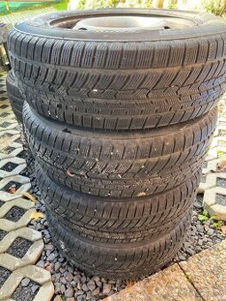 Prodám komplet  sadu zimních kok,r16 Dacie Daster