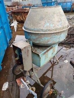 Stavební míchačka