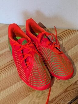 Kopačky Adidas – vel. EU 43 1/3 (UK 9½ / JP 275)