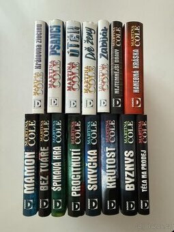 Velký komplet krimi příběhů Martiny Cole
