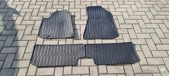 Kia Niro originál gumové koberce