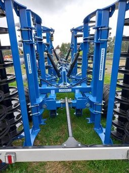 Podrývací kompaktor CZAGRO  machinery ORKAN 4m.