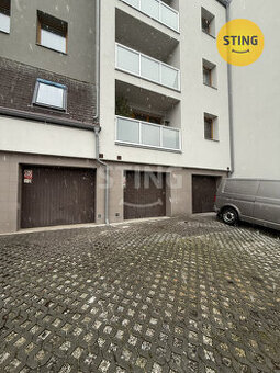 Pronájem garáže Na Baranovci, Slezská Ostrava, 134901