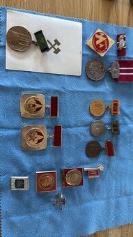 Starožitné odznaky