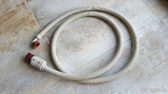 Bezpečnostní přívodní hadice Electrolux (E2WIS250A) 2,5m