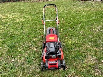 Benzínová sekačka s pojezdem - HECHT 554 SX 5in1