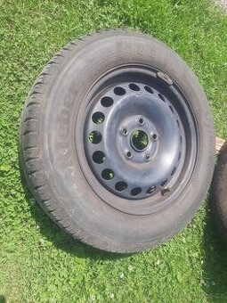 Letní kola 195/65 r15  ráfky plech 5x112 golf