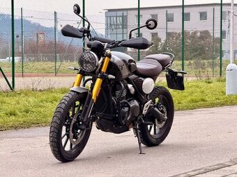 Triumph Scrambler 400 X