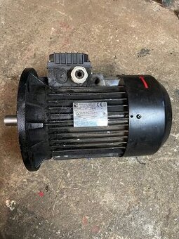 Elektromotor přírubový