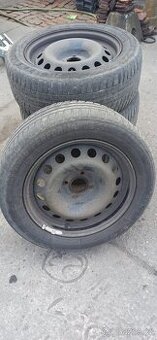 Pneumatiky Kormoran 215/55 R16