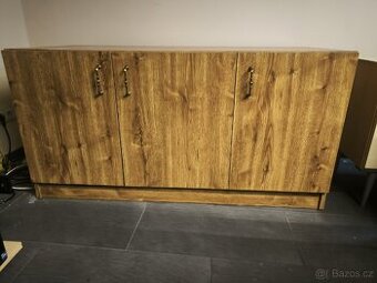 Skříň pod akvarko