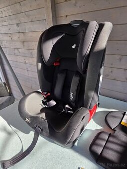 Autosedačka Joie Bold ember 9-36 kg