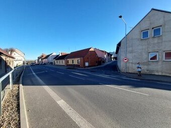 Pronájem atypického RD, Kamenné Žehrovice