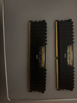 Paměťová karta 8gb 2x