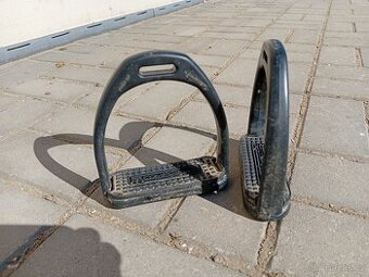 Plastové třmeny Composity