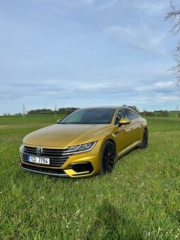 Volkswagen Arteon R-line 4motion 2.0 TSI 200kw,tažné,webasto