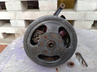 Jawa speciál - polomotor