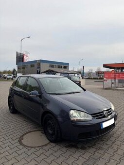 Volkswagen Golf V
