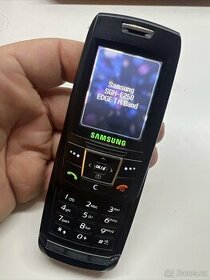 Samsung SGH-E250 - 1