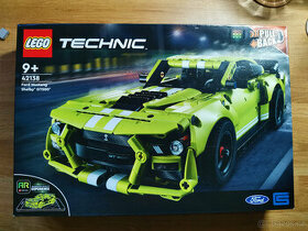 A41 Lego Technic 42138 Ford Mustang Shelby GT500