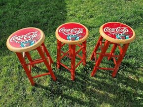 Tři barové židle Coca cola
