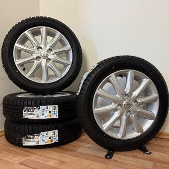 NOVÁ TOYOTA AYGO 4x100 R15 ET35+ZIMNÍ 165/60R15 8,5mm SILVER