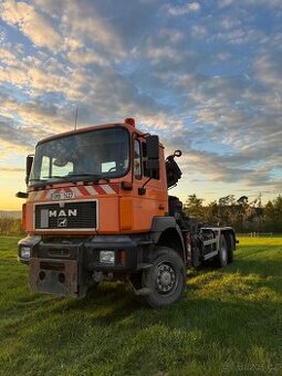 Man fe360a s hydraulickou rukou