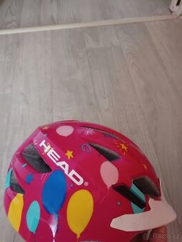 Prodej koloběžka+ dětská helma dívčí